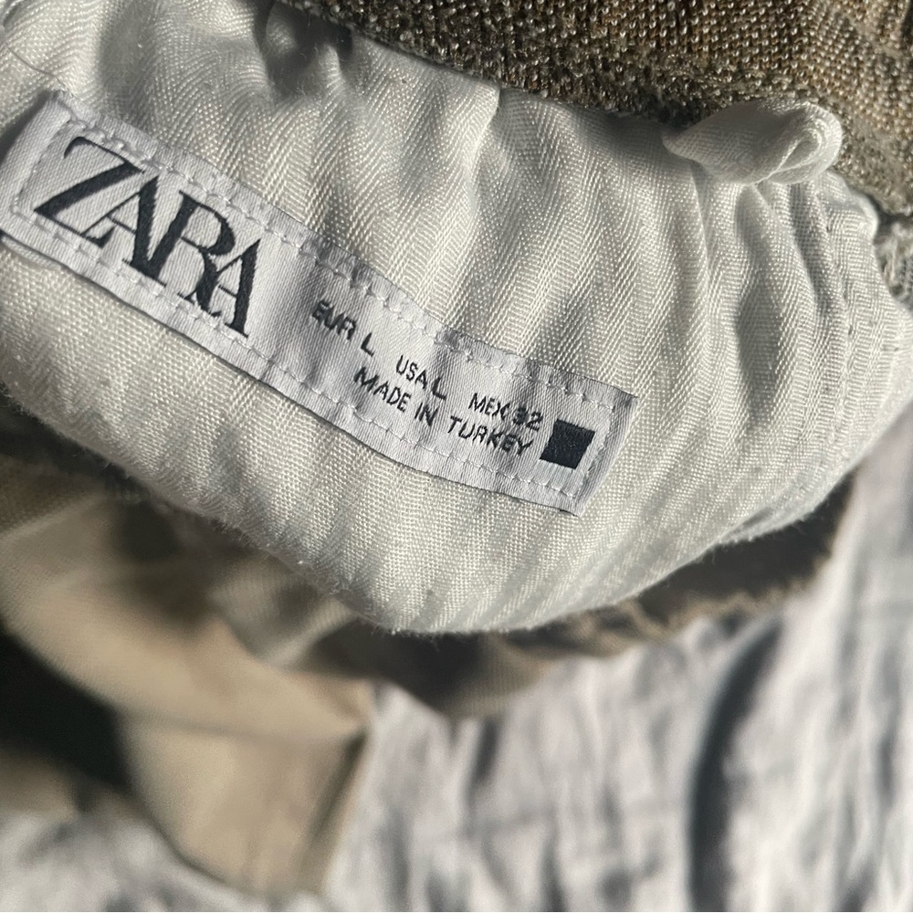 Men’s Zara Pants Size Large